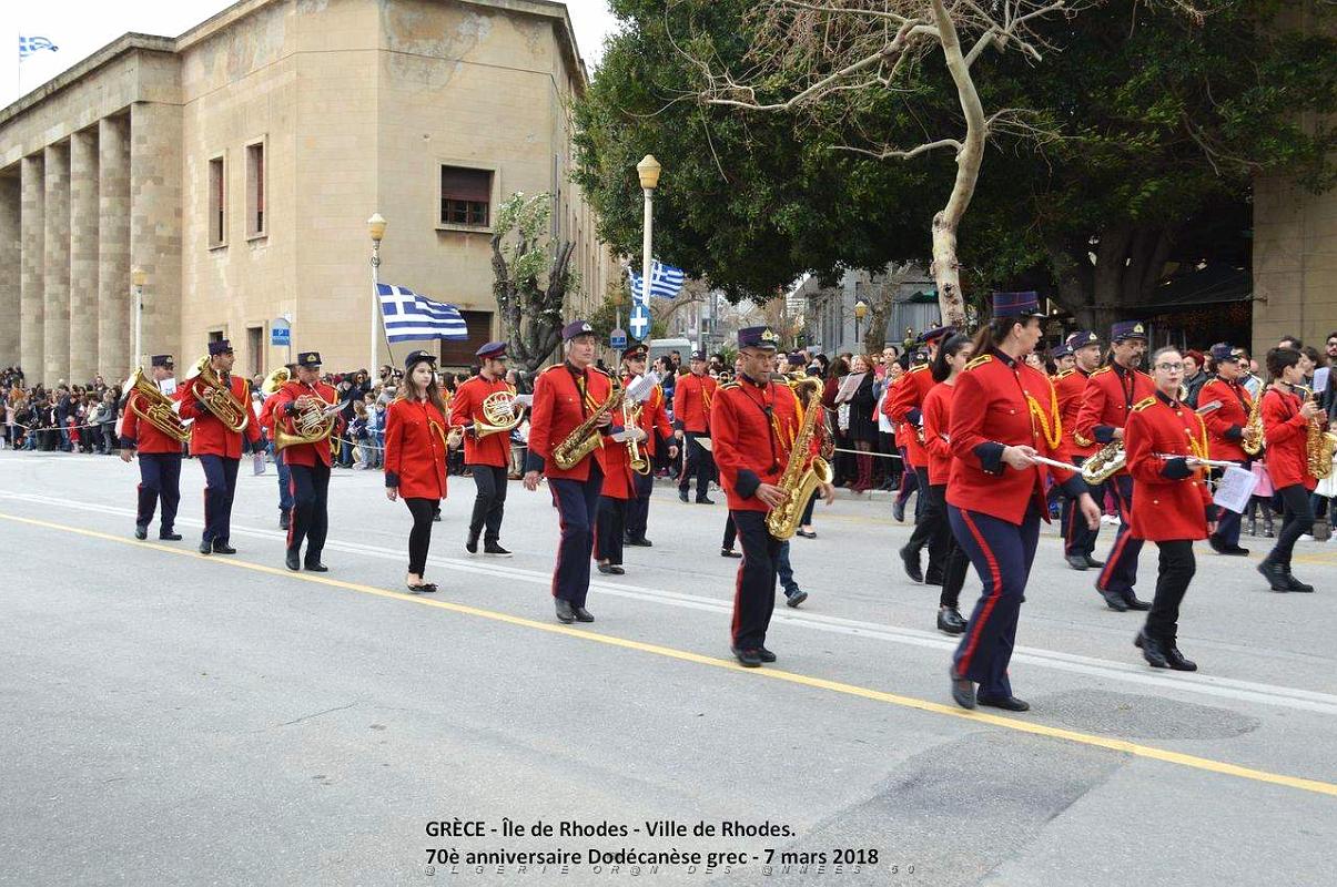 053- Rhodes- Defile Dodecanese grec.JPG